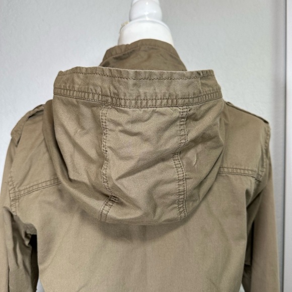 Women's Army Green Utility Jacket - Picture 7 of 14